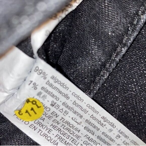 Zara Ankle Mid-rise Black Flare Jeans (Size 8) - Picture 10 of 10